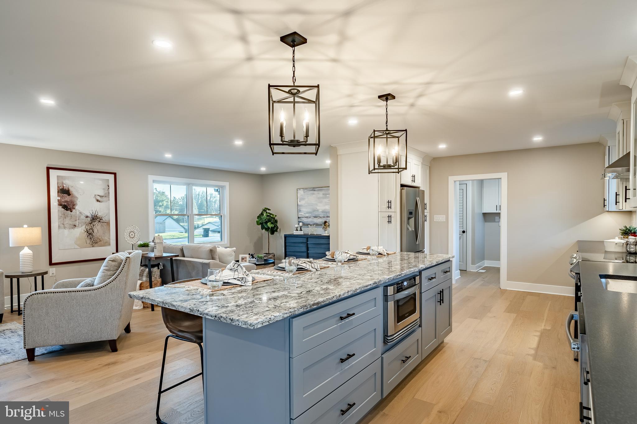 1104 TIMBERLAND DRIVE