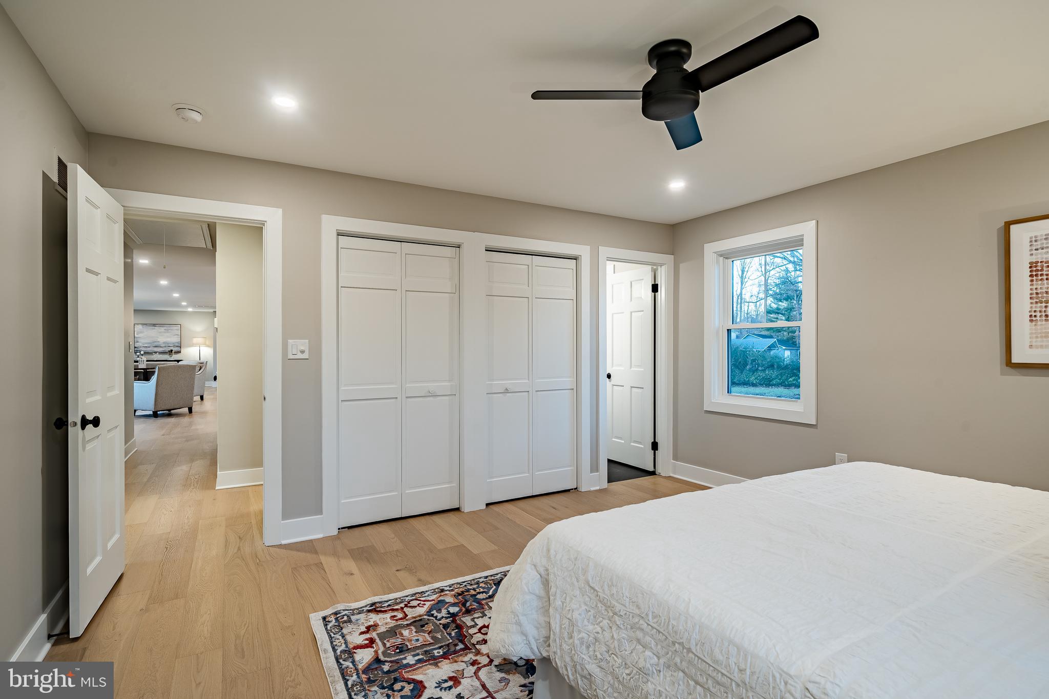 1104 TIMBERLAND DRIVE