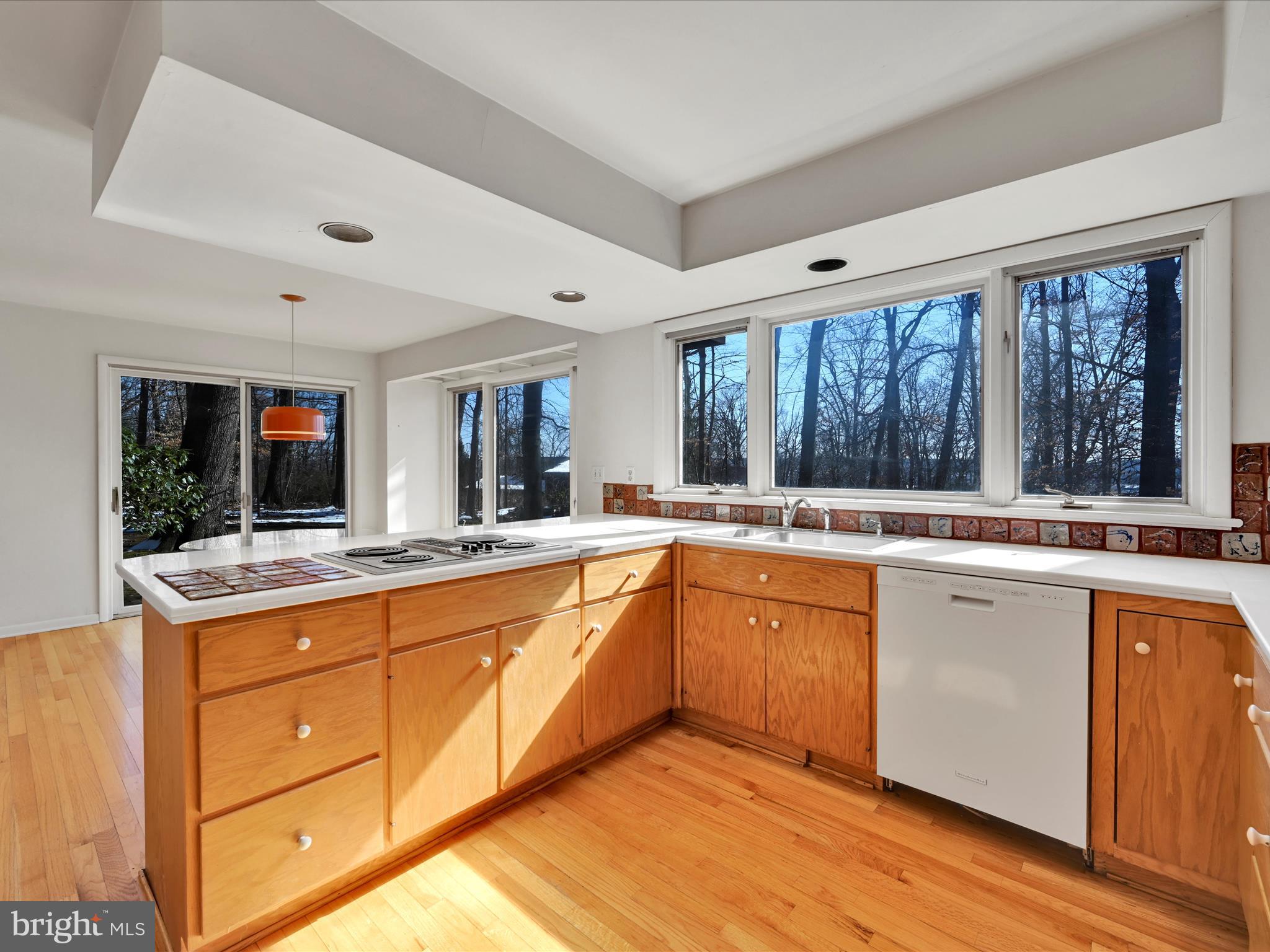 566 WHITFORD HILLS ROAD