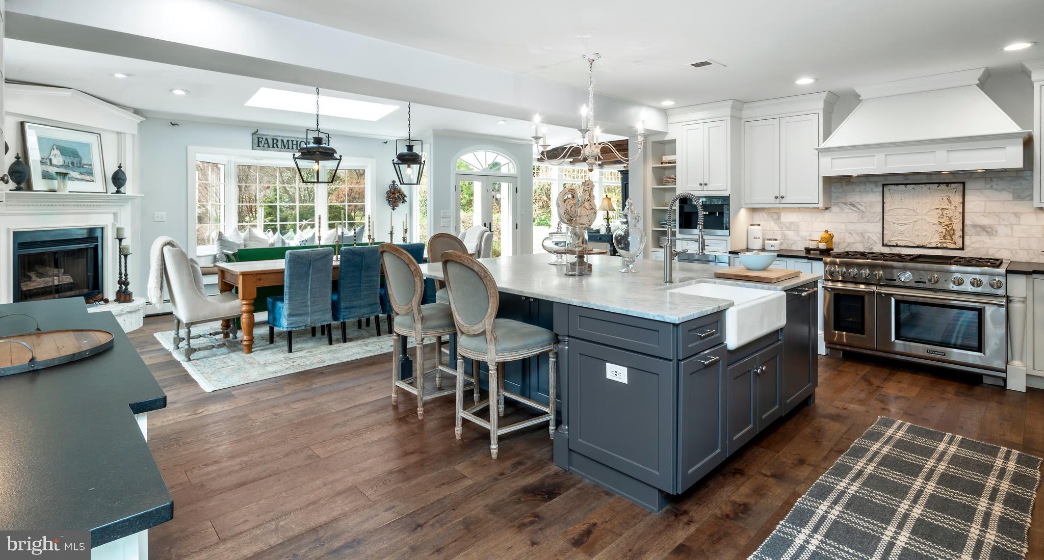 1660 FOX CROSSING ROAD