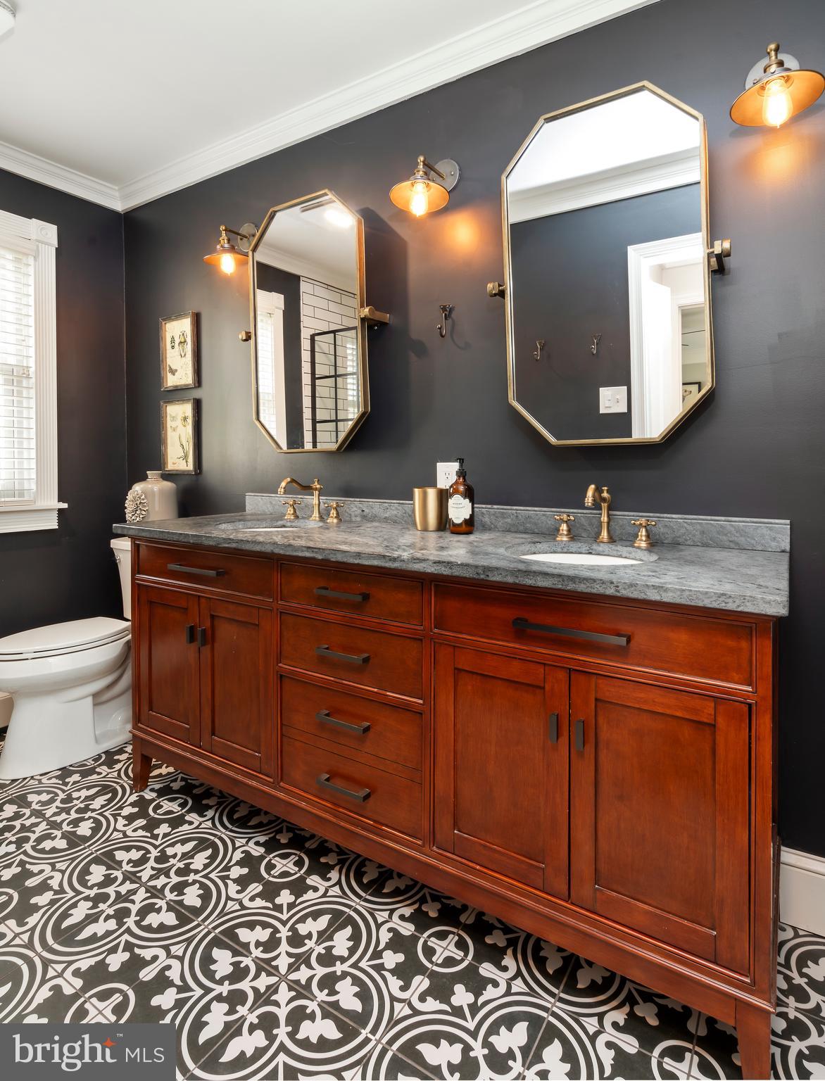 1660 FOX CROSSING ROAD