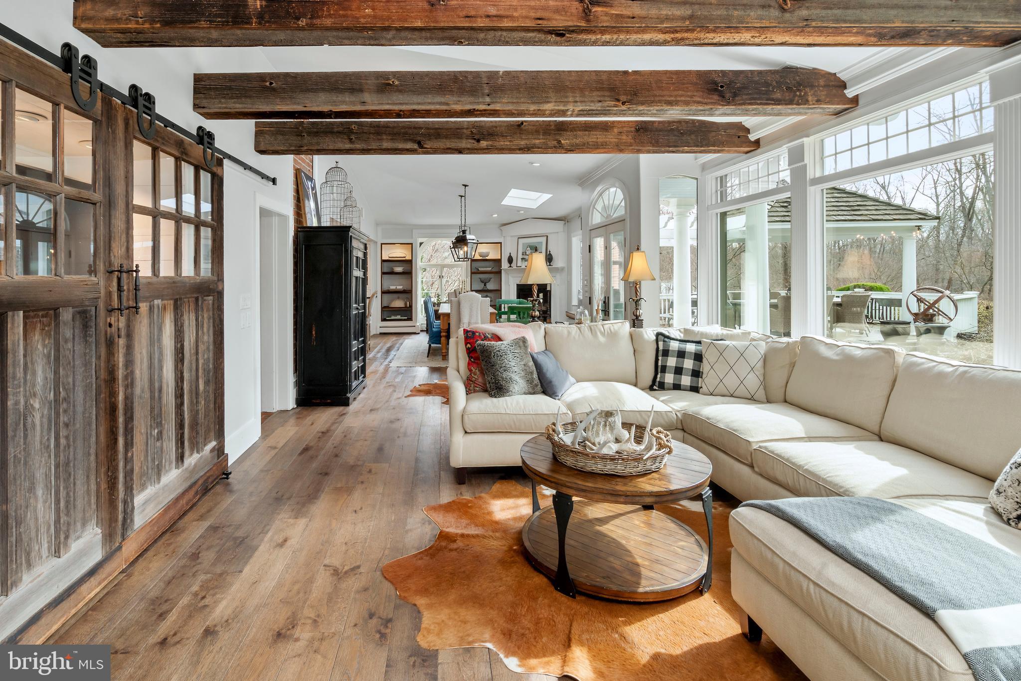 1660 FOX CROSSING ROAD