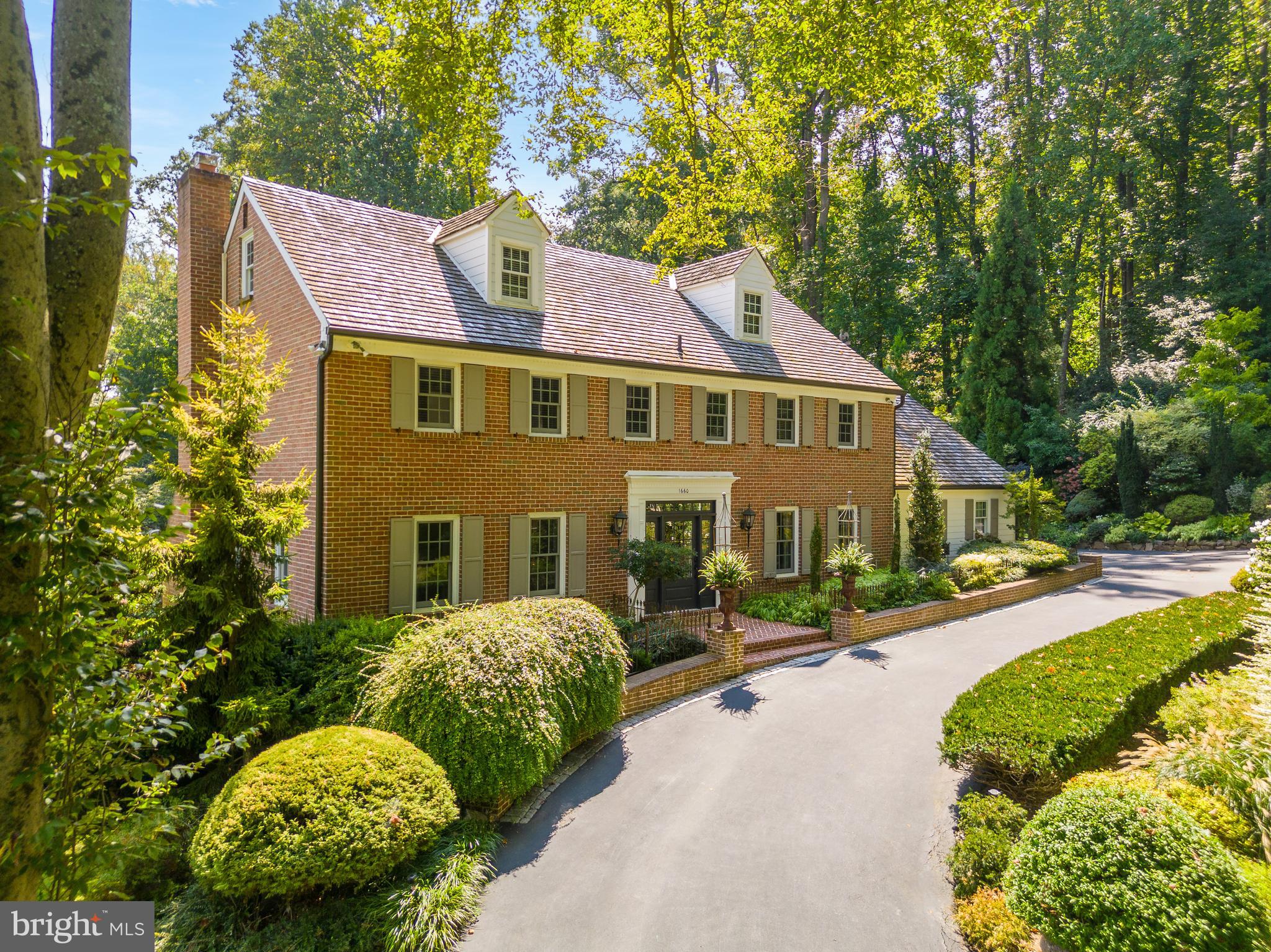 1660 FOX CROSSING ROAD