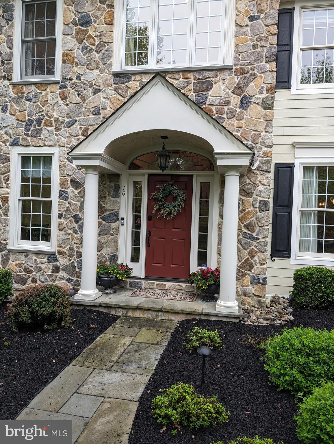 16 FETTERS MILL DRIVE