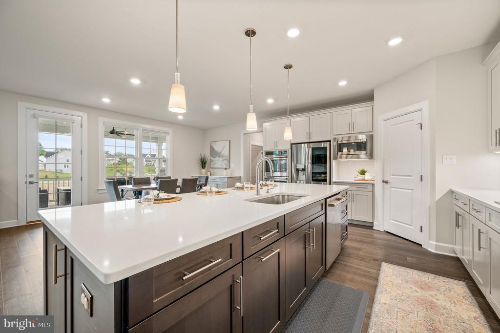 501 SEEGER LANE