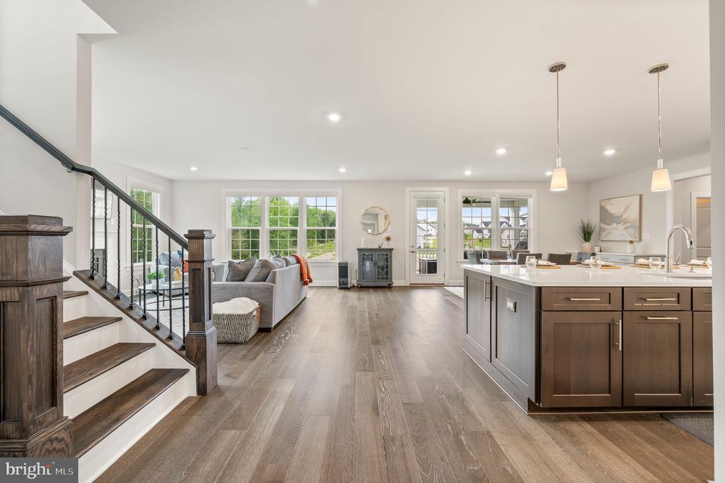 501 SEEGER LANE
