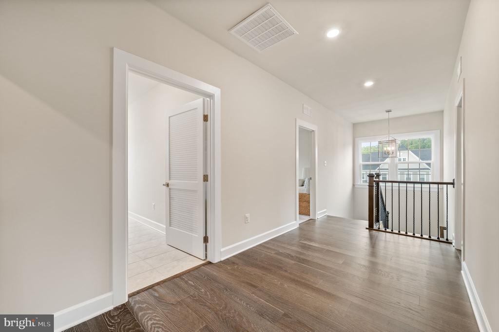 501 SEEGER LANE