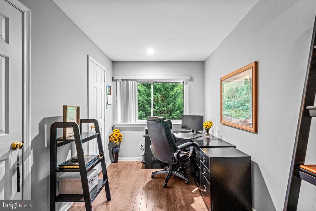 352 PAOLI WOODS DRIVE