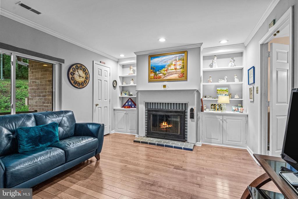 352 PAOLI WOODS DRIVE