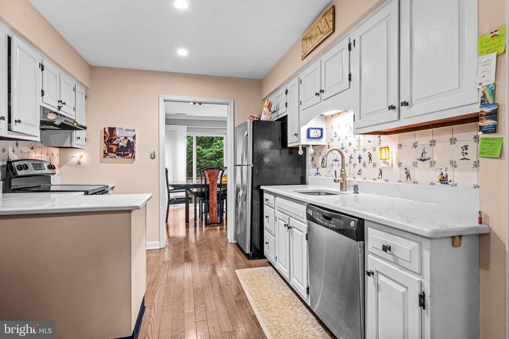 352 PAOLI WOODS DRIVE