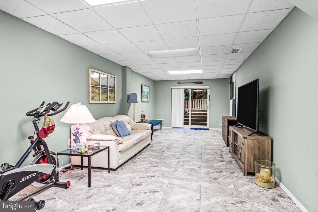 352 PAOLI WOODS DRIVE