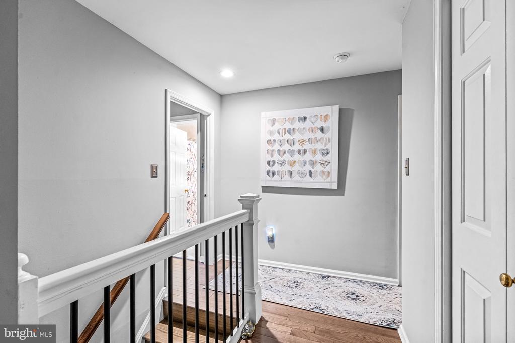 352 PAOLI WOODS DRIVE