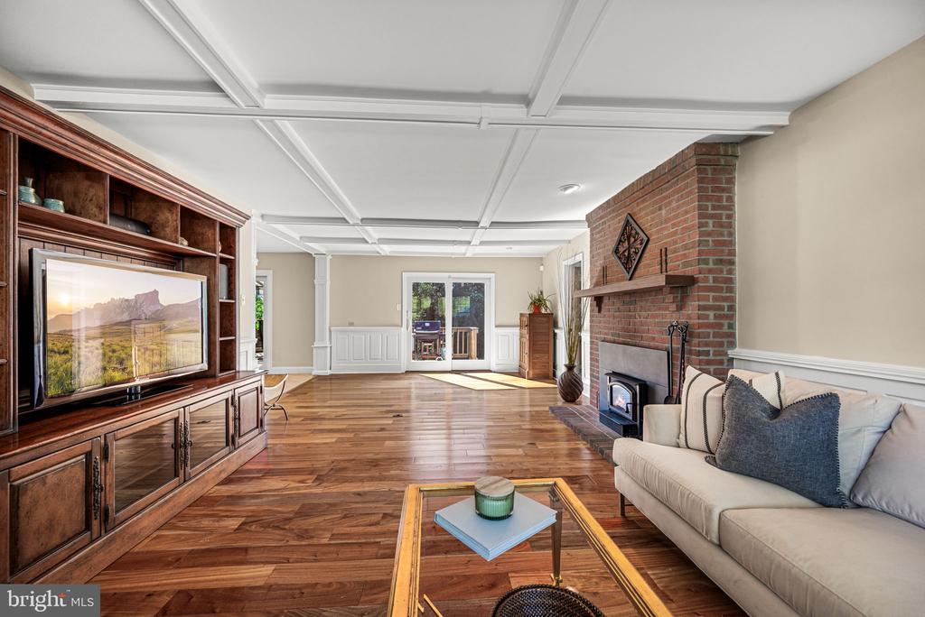1021 BEAUMONT ROAD