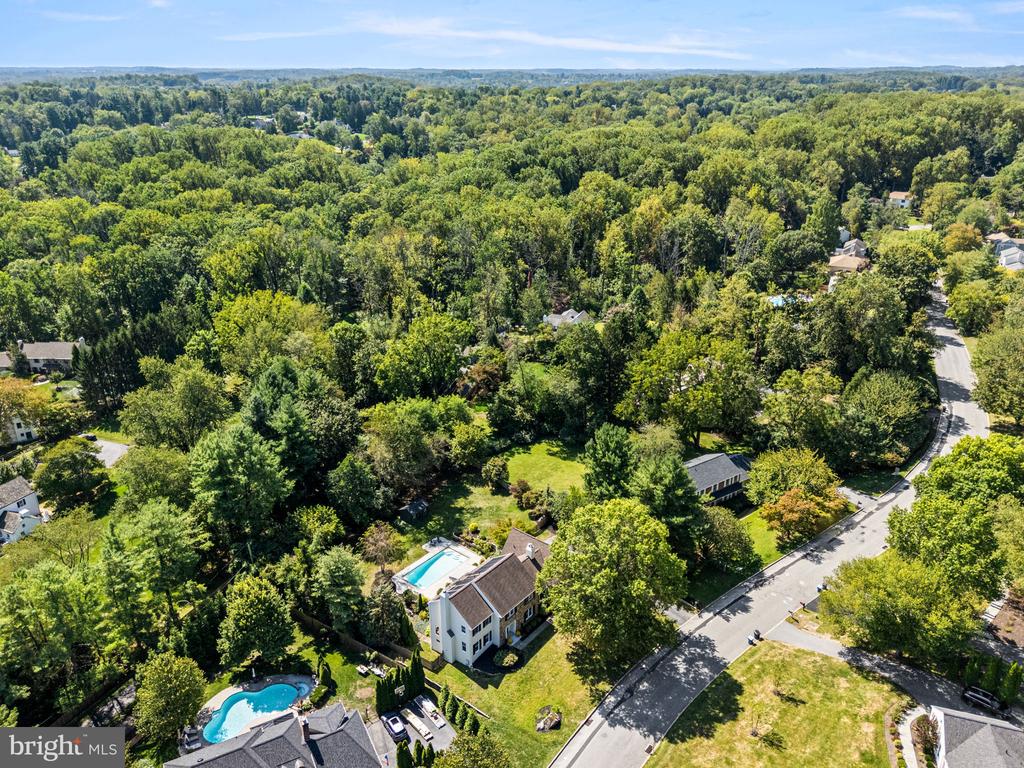 1021 BEAUMONT ROAD