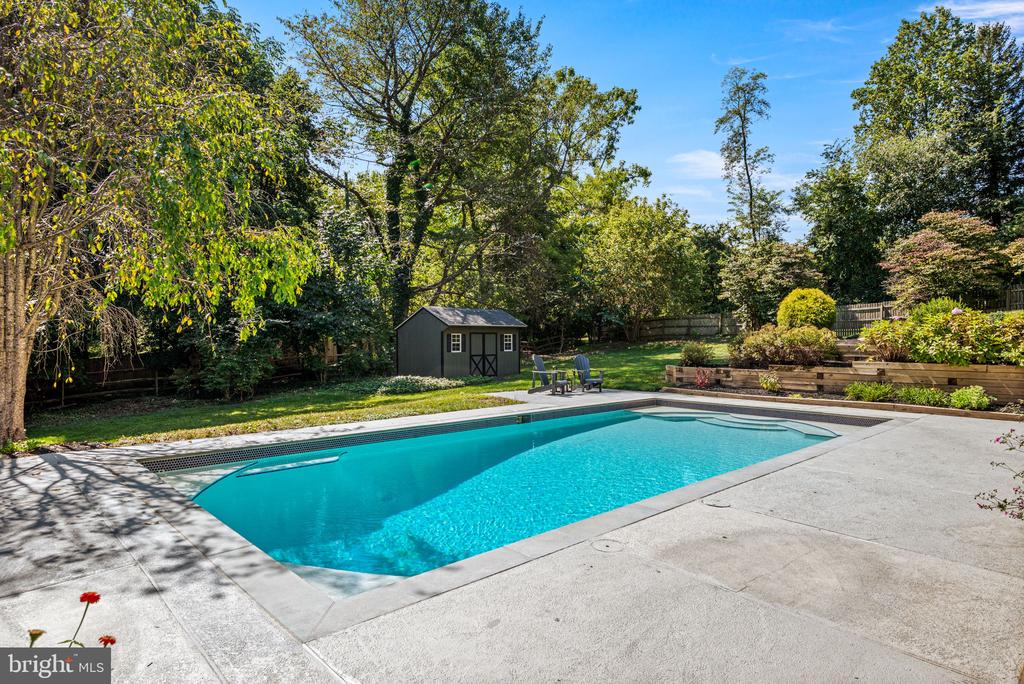 1021 BEAUMONT ROAD