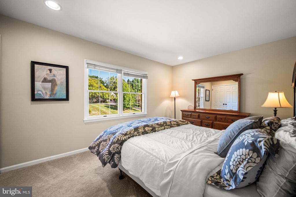 1021 BEAUMONT ROAD