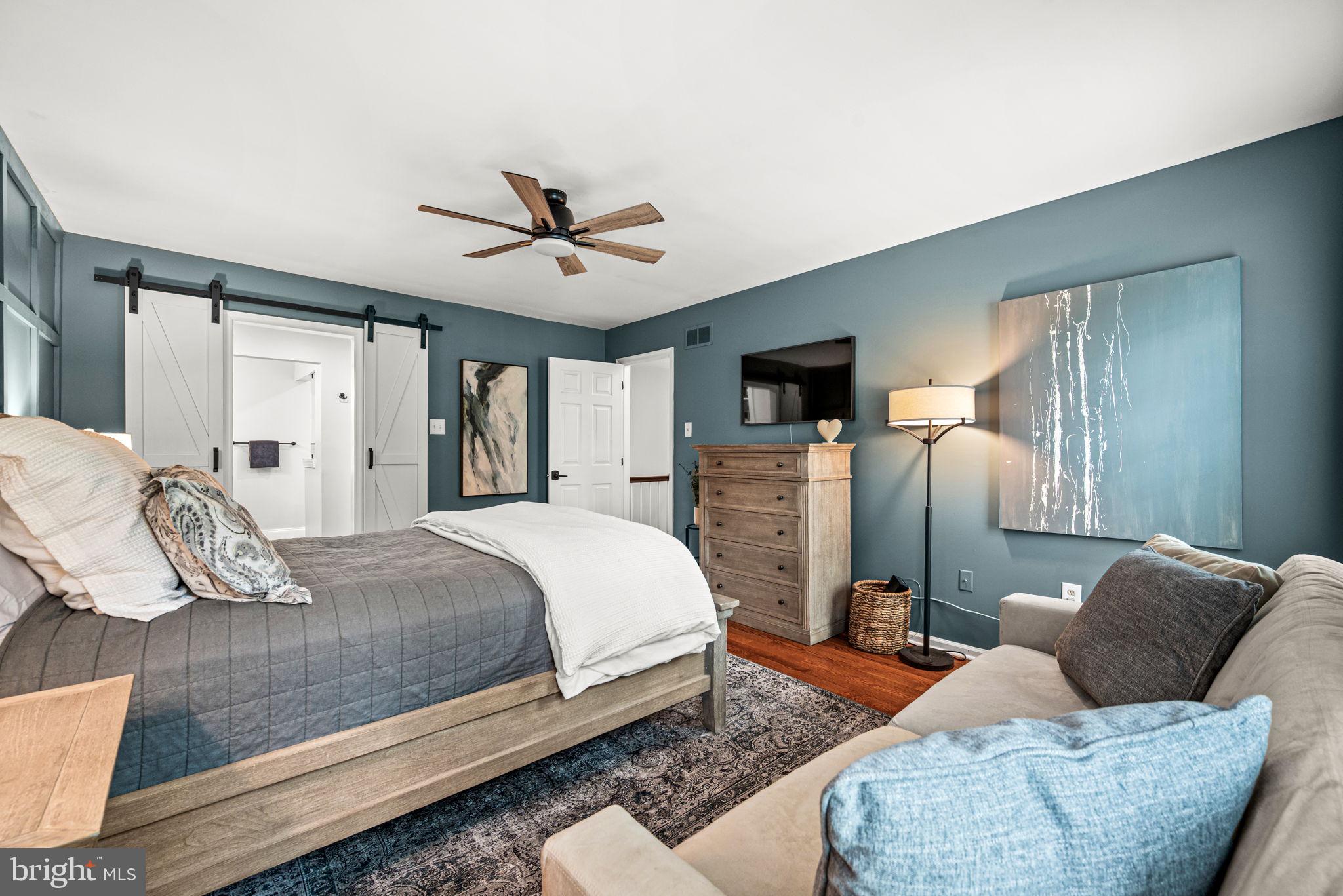 1230 N ASHBROOKE DRIVE