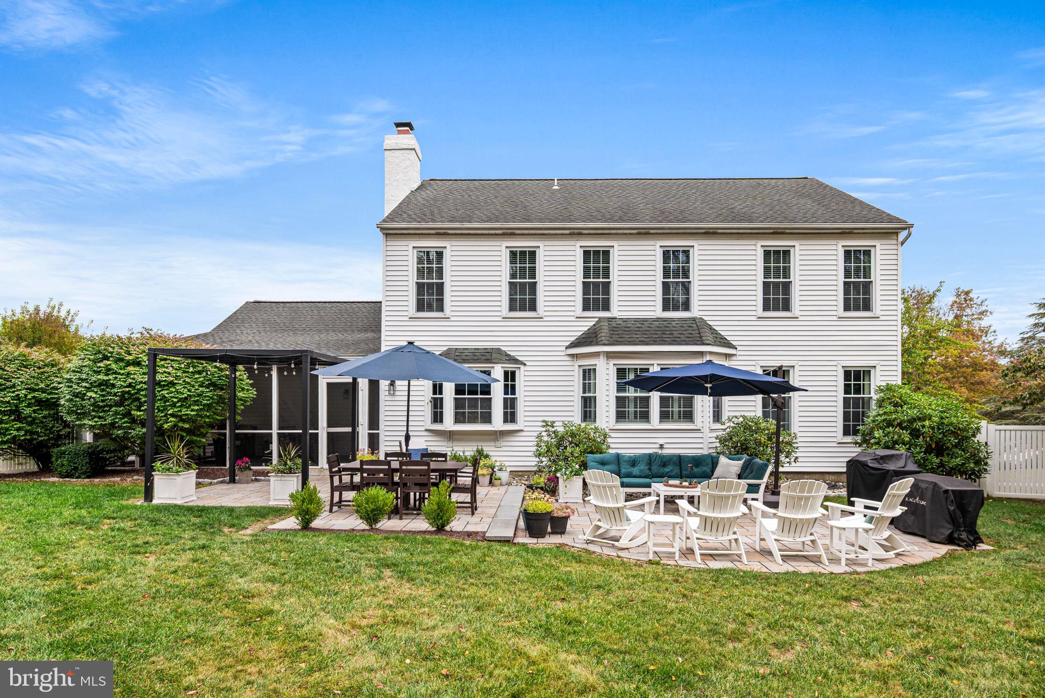 1230 N ASHBROOKE DRIVE