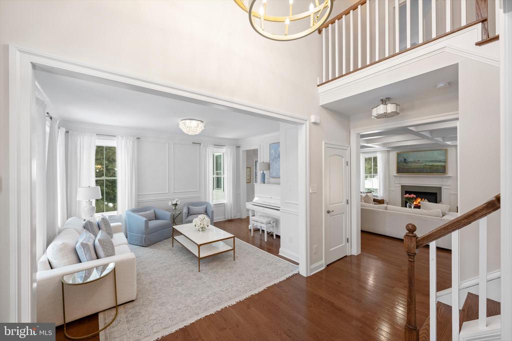 814 NEWTOWN ROAD