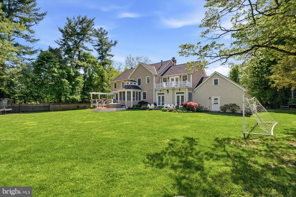1479 SUGARTOWN ROAD