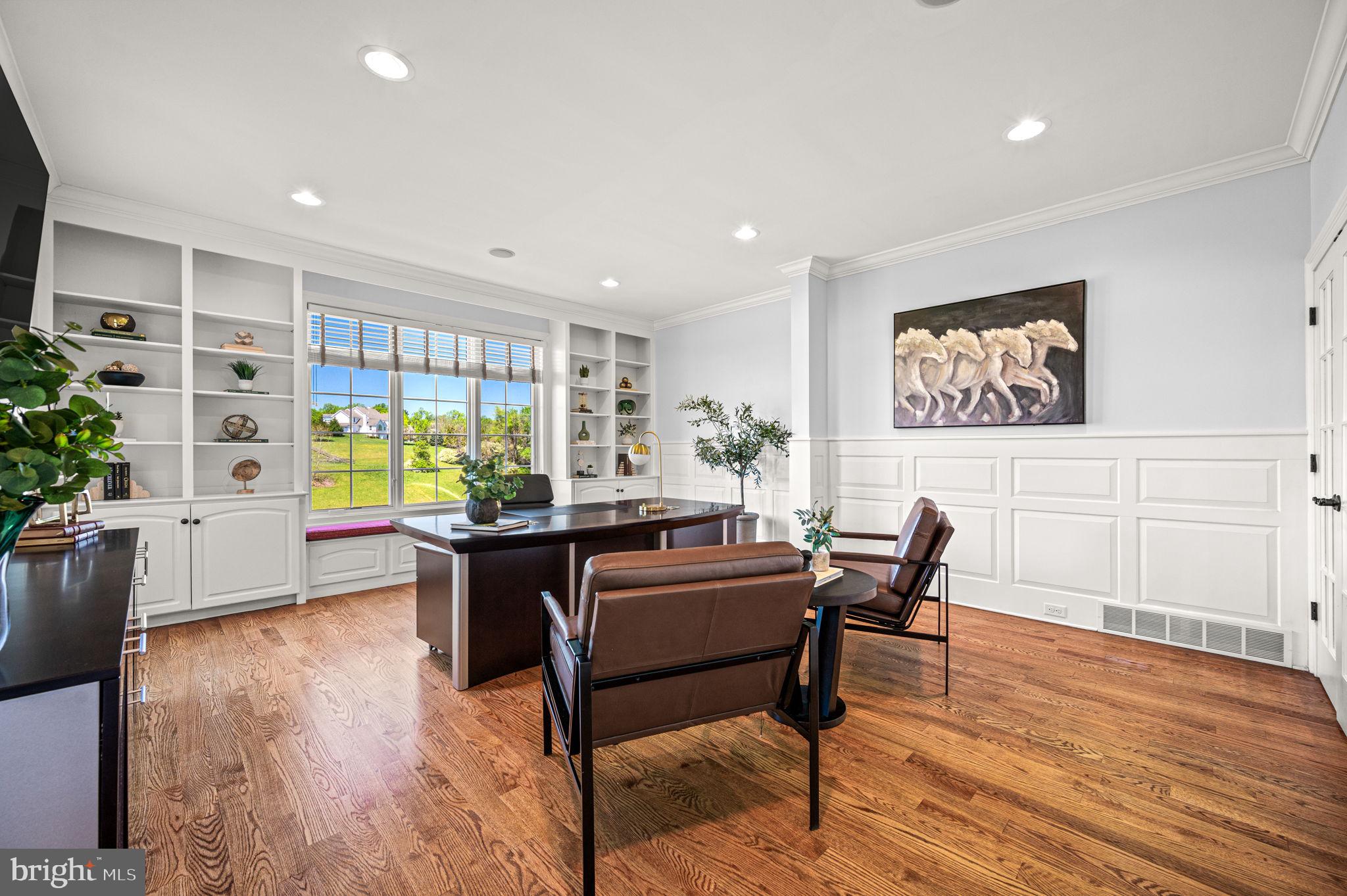 26 COLONIAL DRIVE