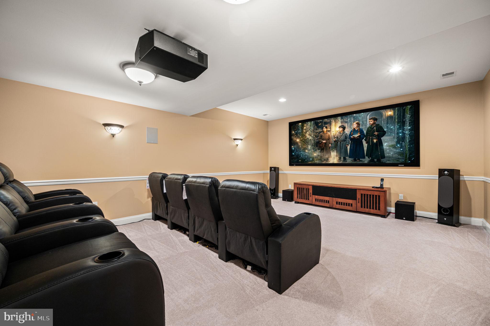26 COLONIAL DRIVE