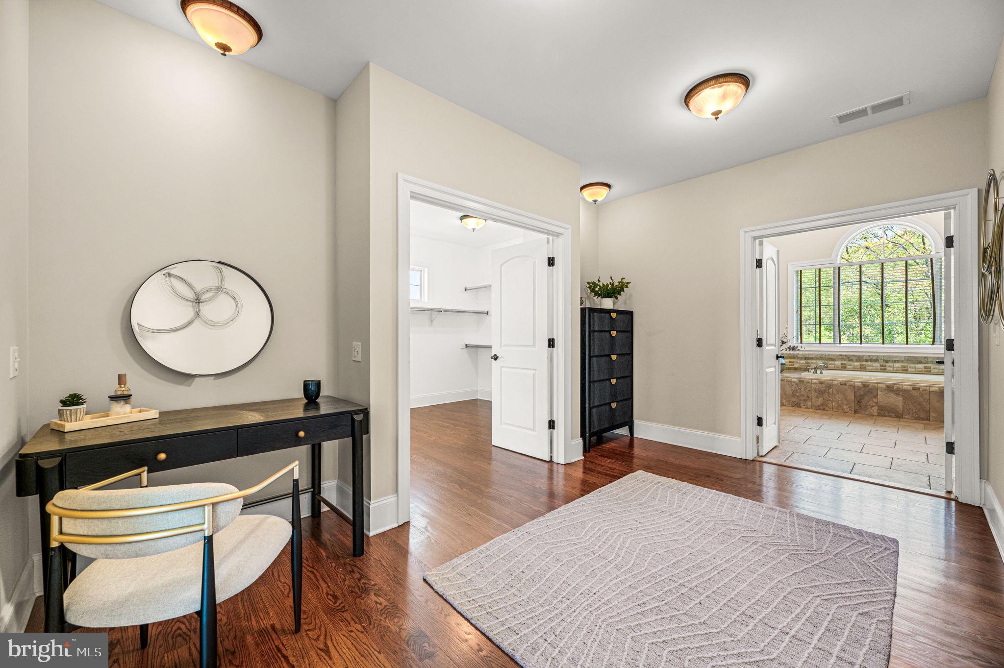 26 COLONIAL DRIVE
