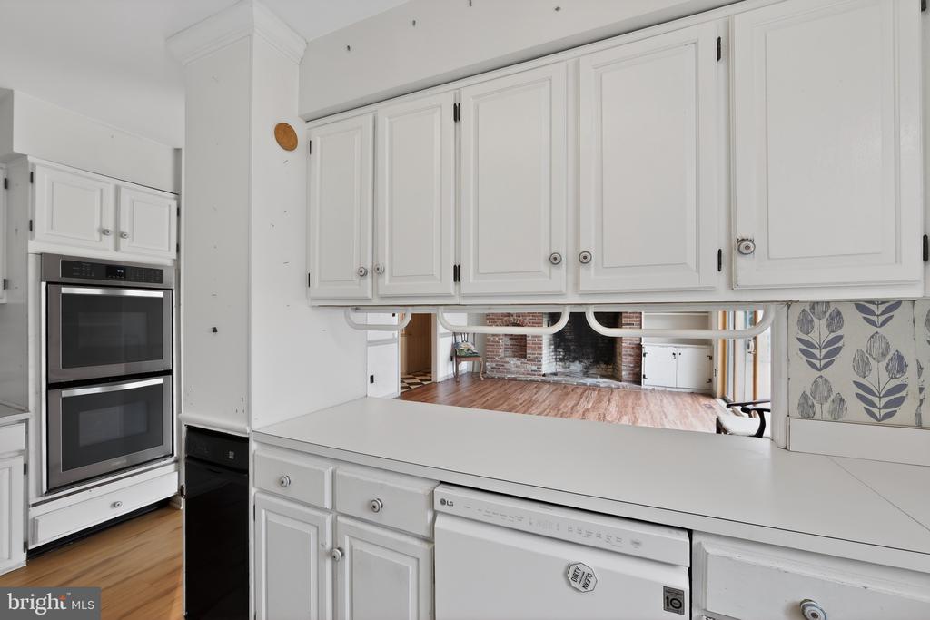 4091 TINKER HILL RD