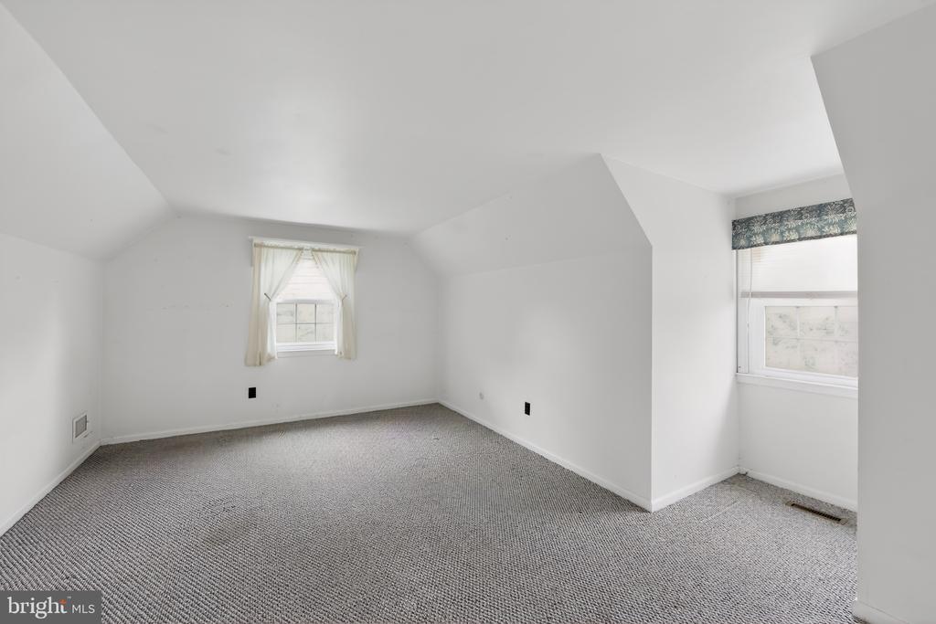 4091 TINKER HILL RD