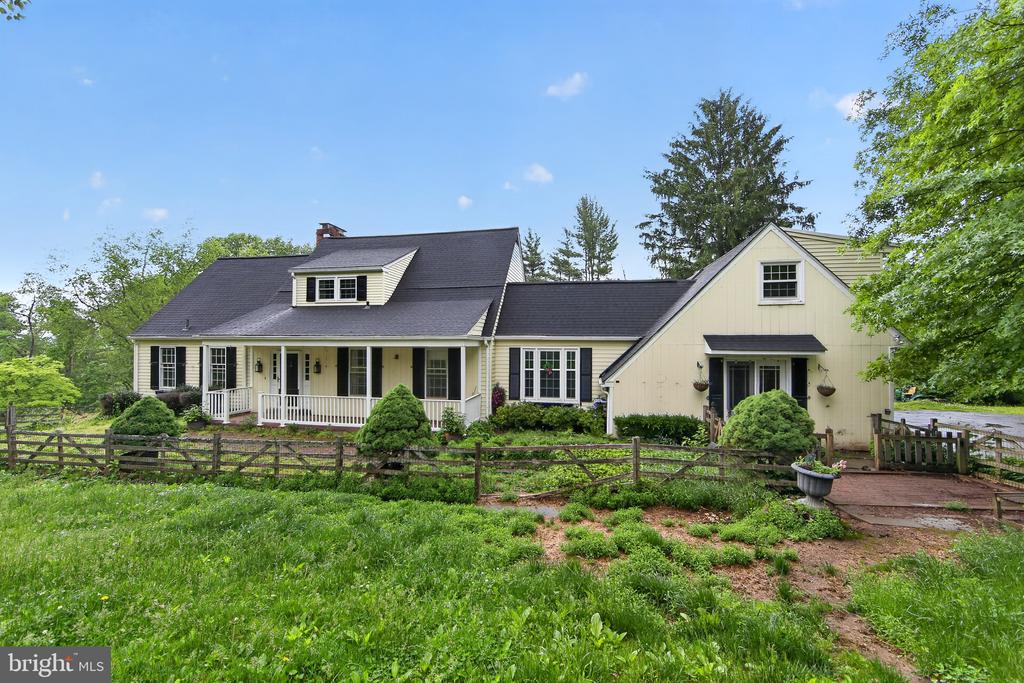 4091 TINKER HILL RD