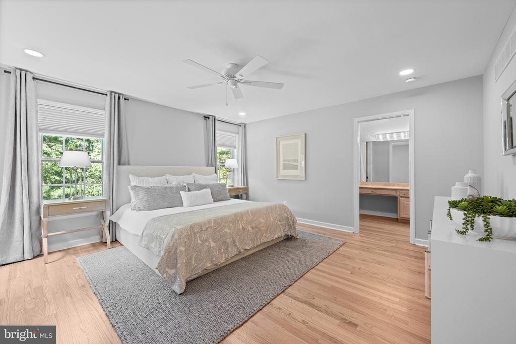 1285 FARM ROAD