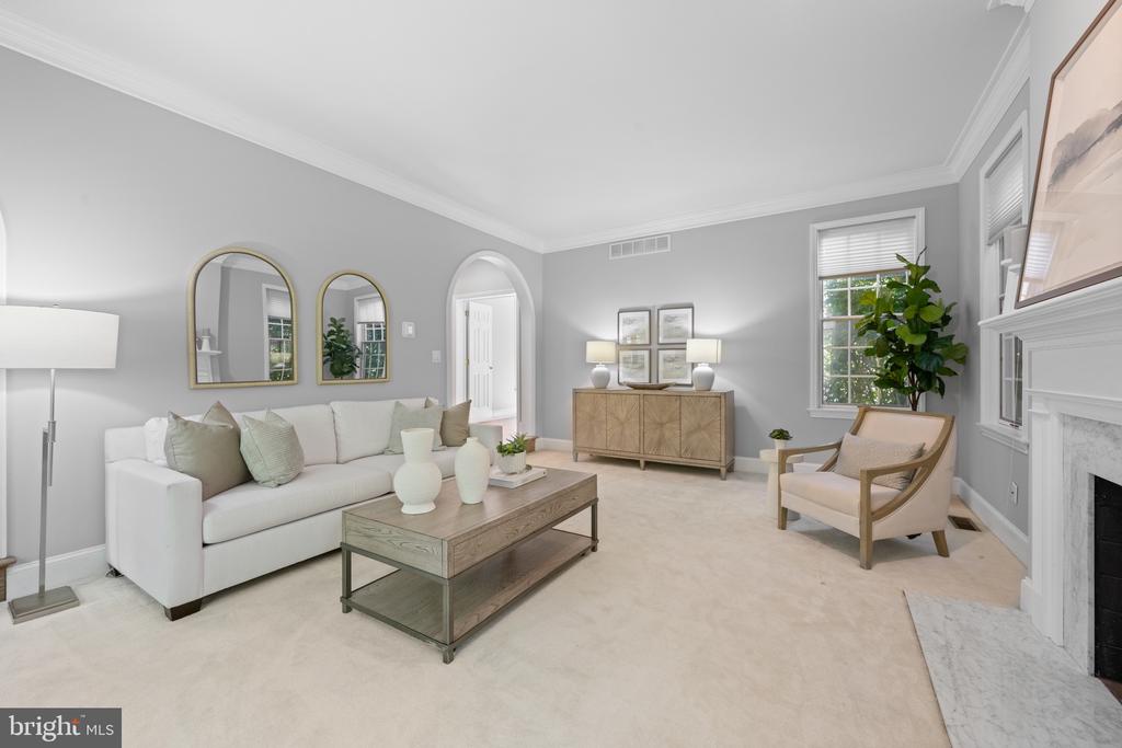 1285 FARM ROAD