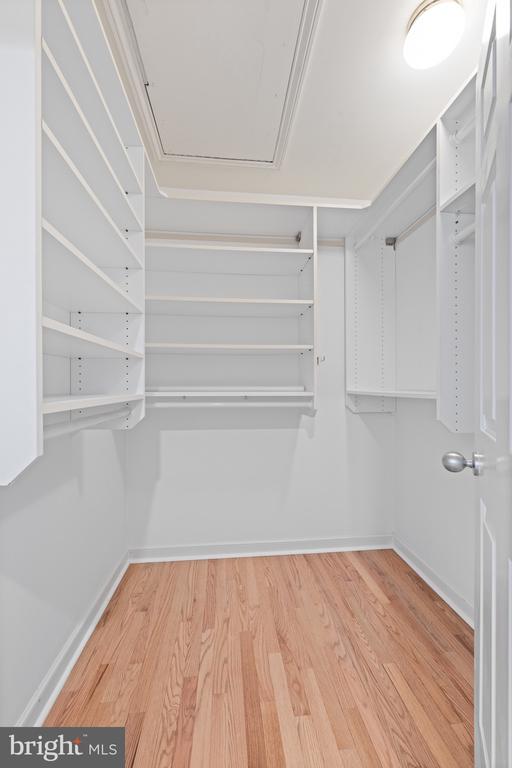 1285 FARM ROAD