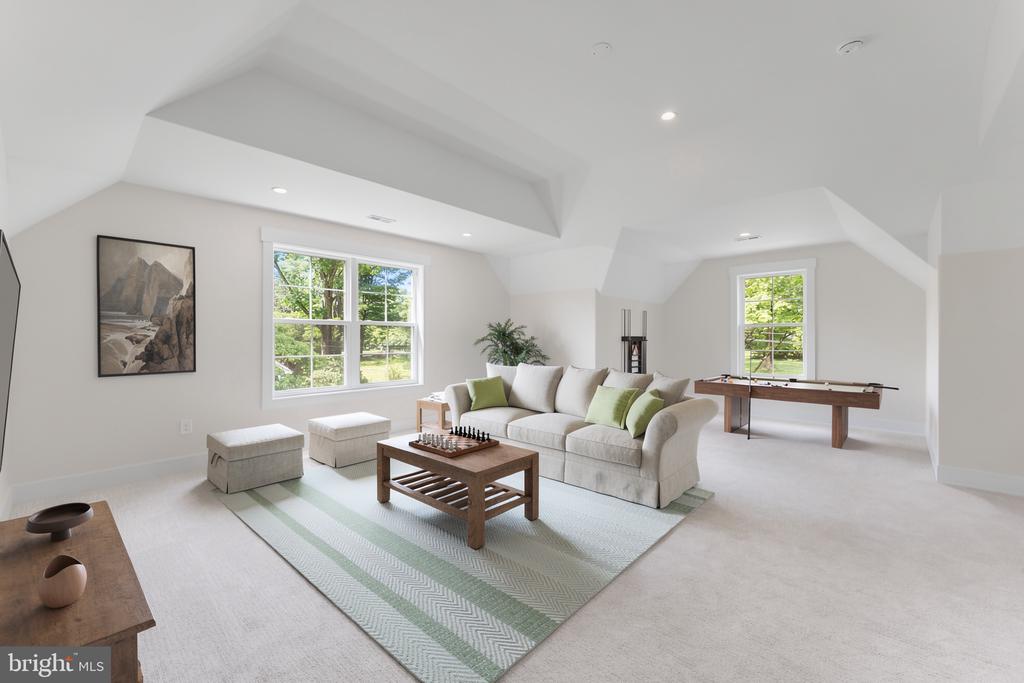 17 HICKORY LANE