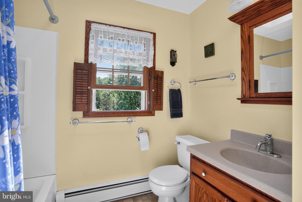 272 PIGEON CREEK ROAD