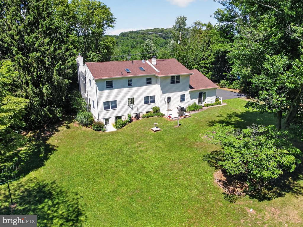 272 PIGEON CREEK ROAD