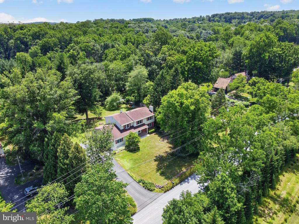 272 PIGEON CREEK ROAD