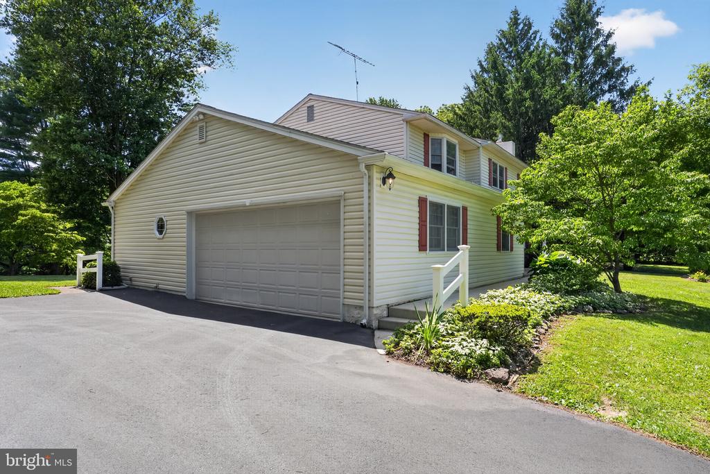 272 PIGEON CREEK ROAD