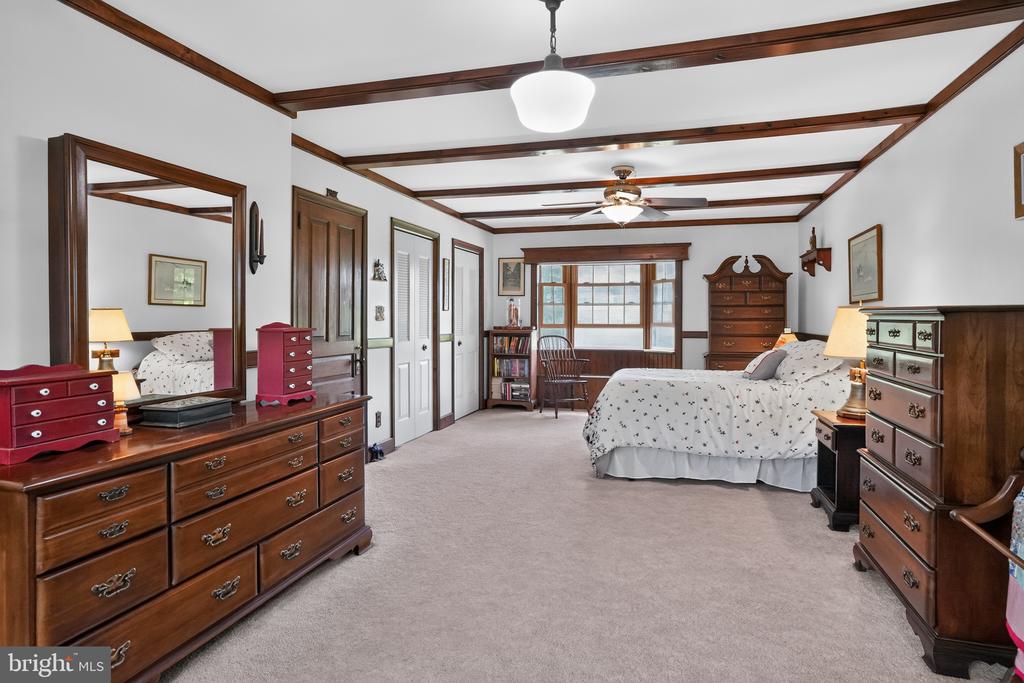 272 PIGEON CREEK ROAD