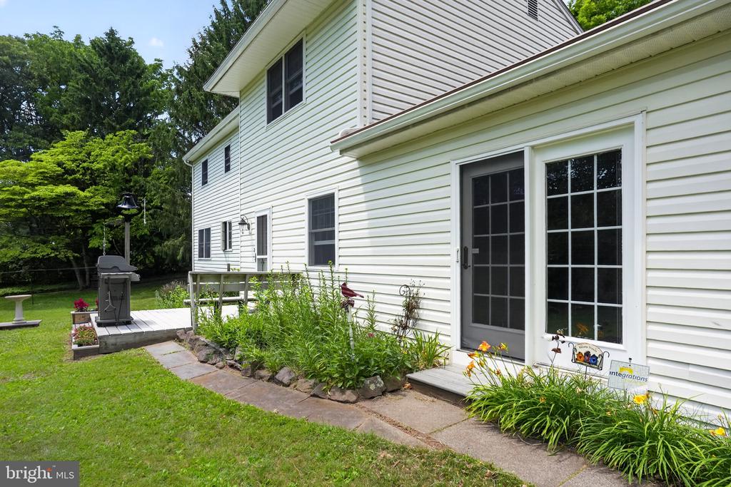 272 PIGEON CREEK ROAD