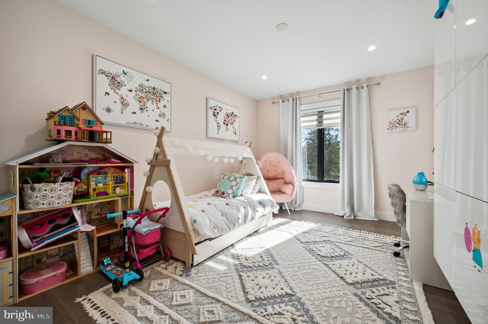 269 SMITHBRIDGE ROAD