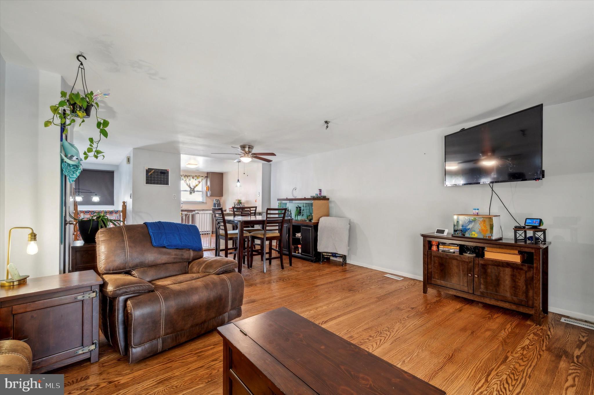 2007 VALLEY VIEW DRIVE