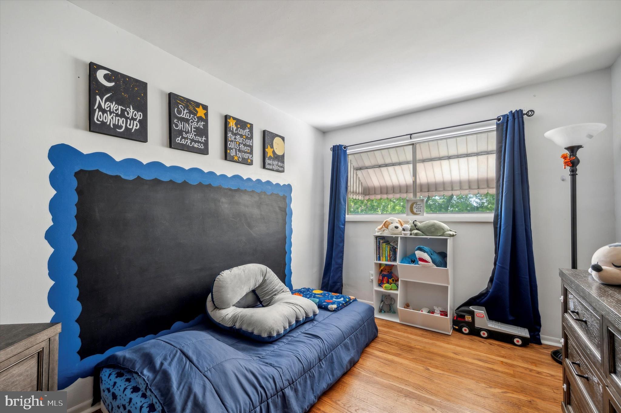2007 VALLEY VIEW DRIVE
