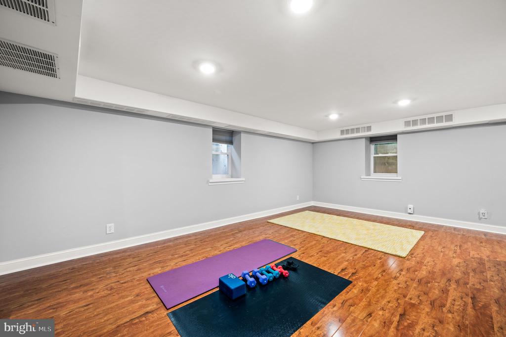 2608 SAINT DAVIDS LANE