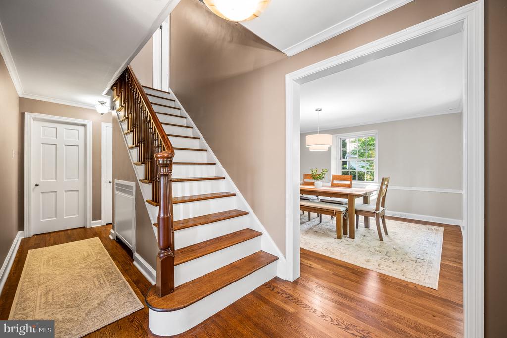 2608 SAINT DAVIDS LANE