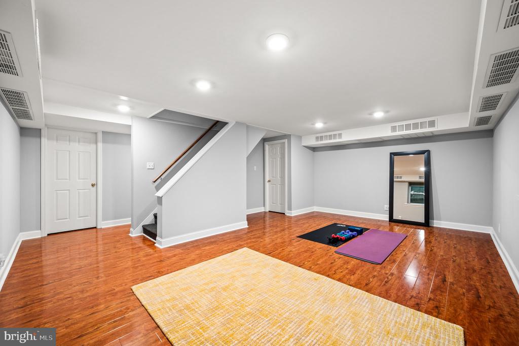 2608 SAINT DAVIDS LANE