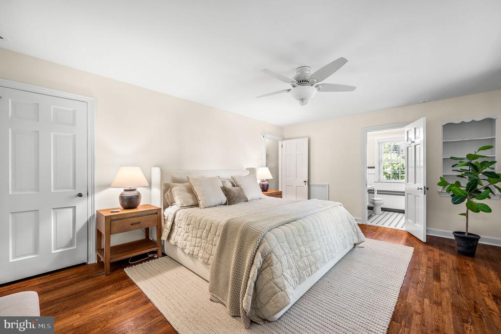 2608 SAINT DAVIDS LANE