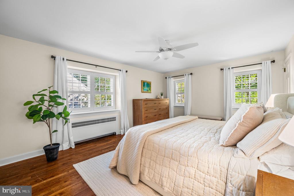 2608 SAINT DAVIDS LANE