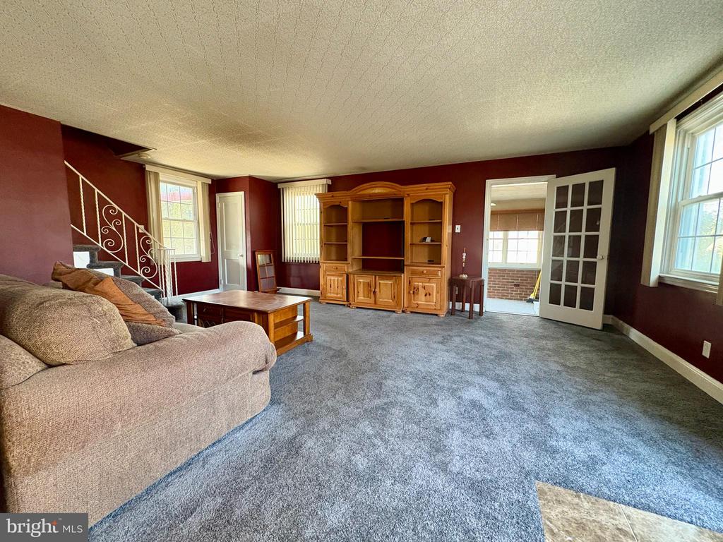34 NETHERWOOD DRIVE