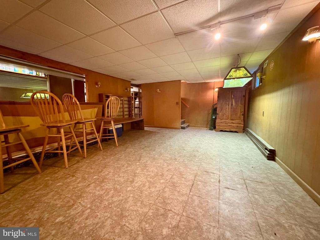 34 NETHERWOOD DRIVE